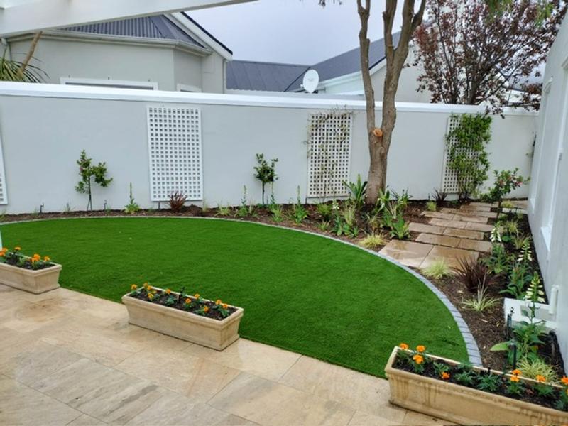 To Let 3 Bedroom Property for Rent in Steenberg Estate Western Cape